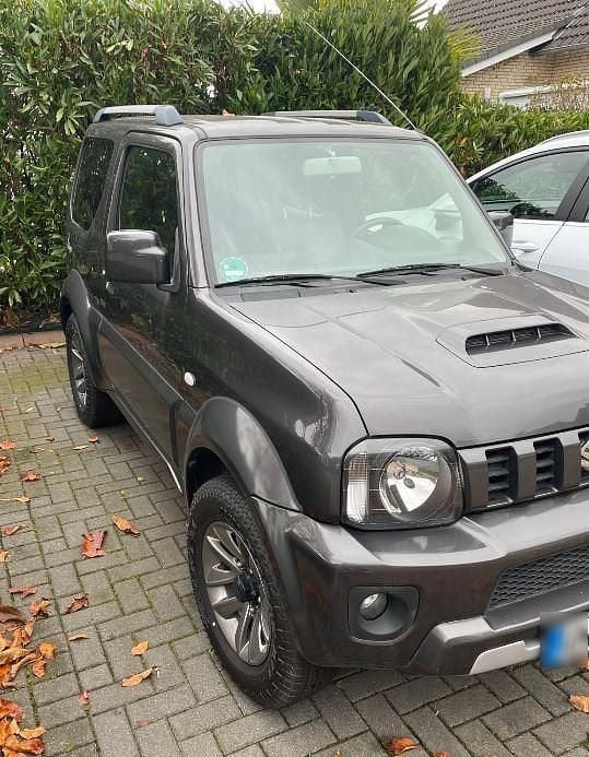 Gebraucht Suzuki Jimny Style 84 PS (61 kW) 2017 Grau SUV