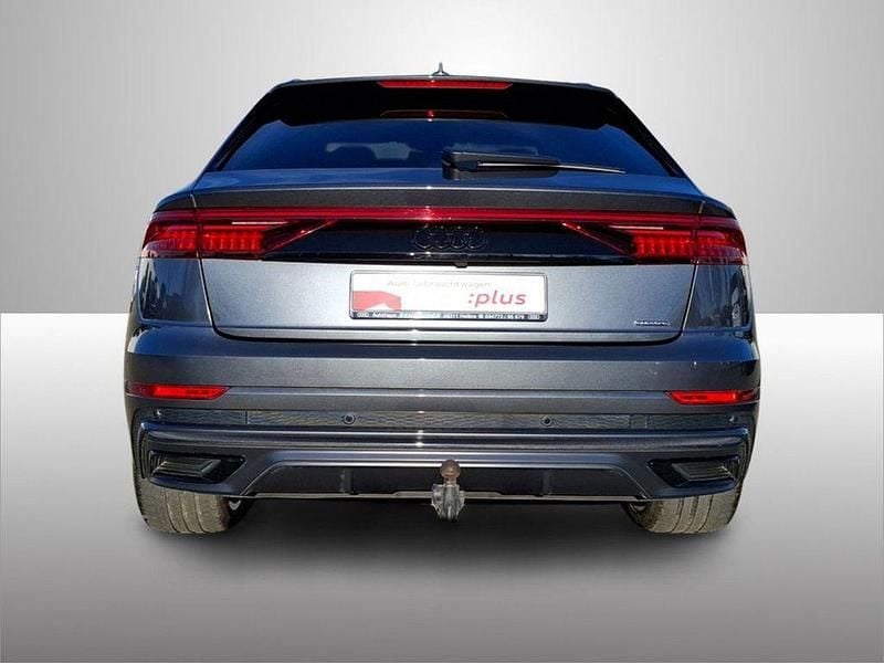 Gebraucht Audi Q8 Ambiente 340 PS (250 kW) 2023 Daytonagrau perleffekt (metallic) SUV
