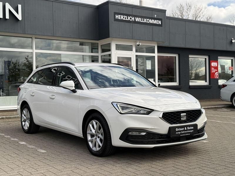 Gebraucht Seat Leon Style 150 PS (110 kW) 2022 Weiß Kombi