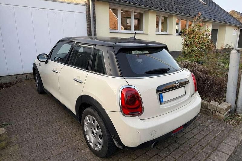 Gebraucht Mini Cooper 136 PS (100 kW) 2017 Kleinwagen