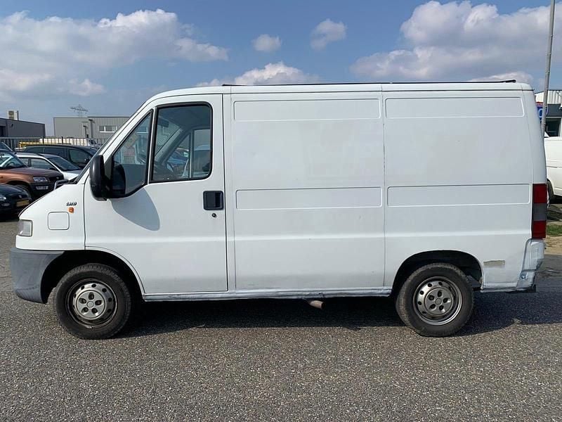 Gebraucht Fiat Ducato 90 PS (66 kW) 2000 Weiß Van