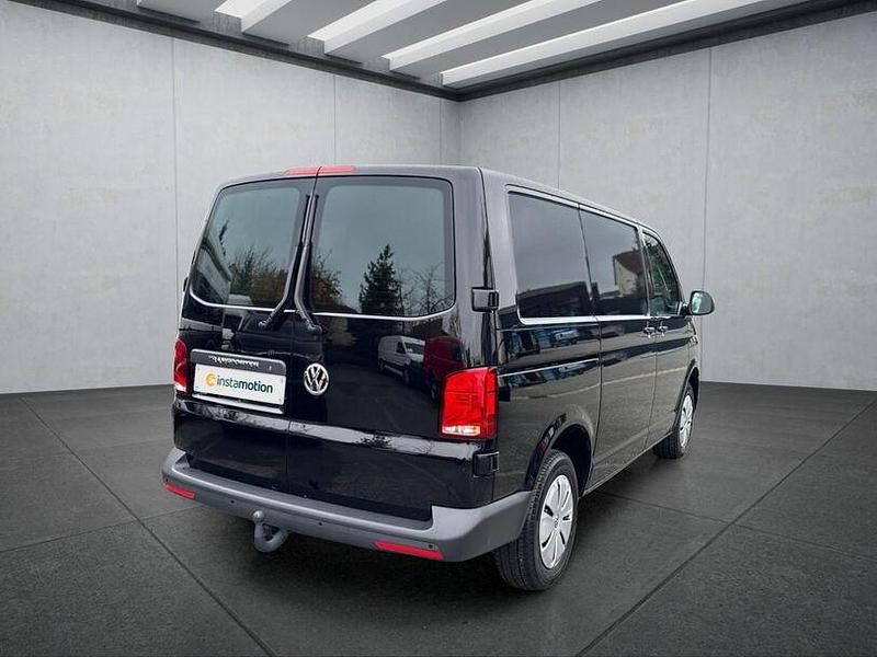 Gebraucht VW Transporter 110 PS (80 kW) 2024 Schwarz Van