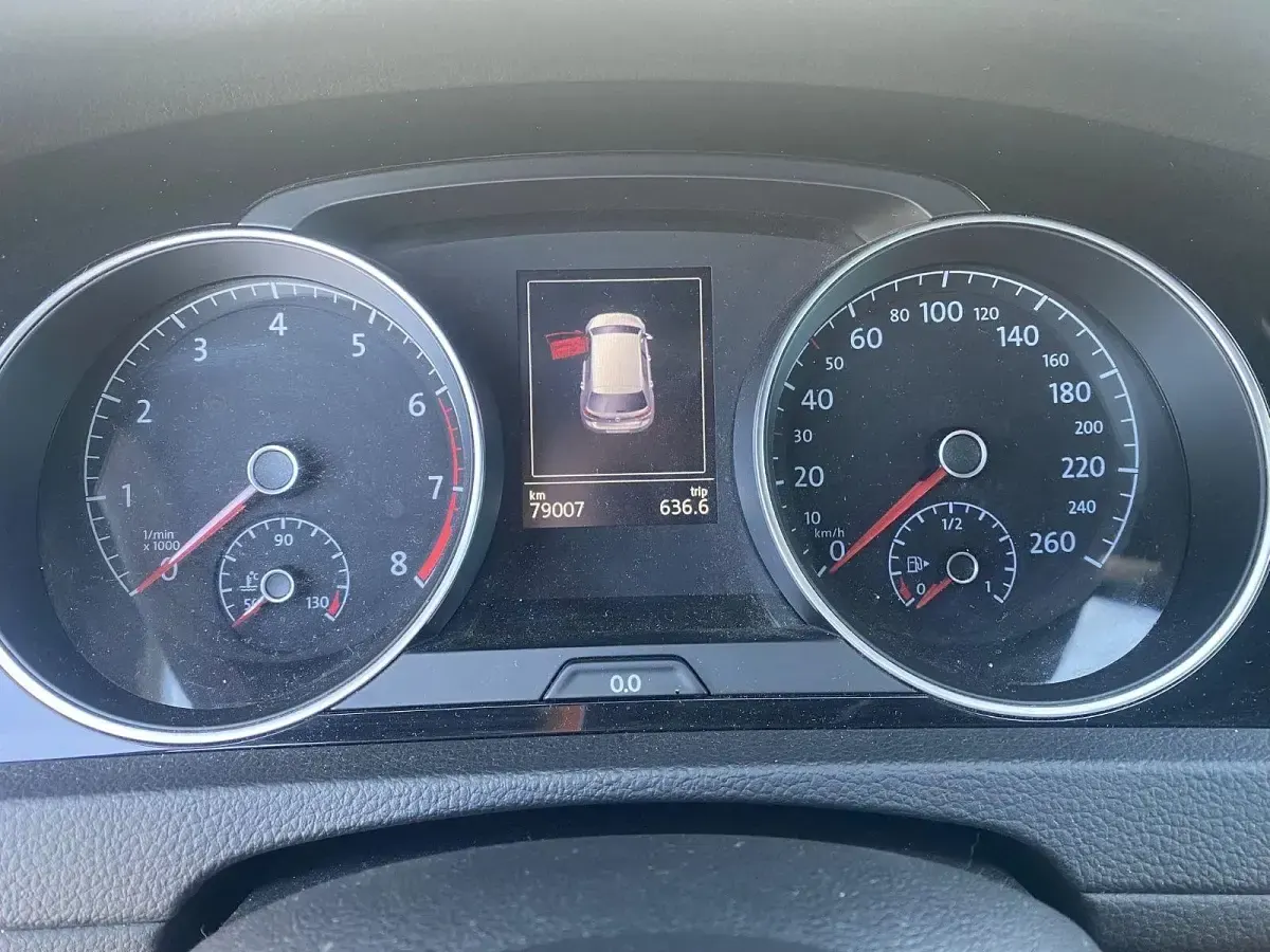 Gebraucht VW Golf VII Edition 125 PS (91 kW) 2015 Blau Limousine