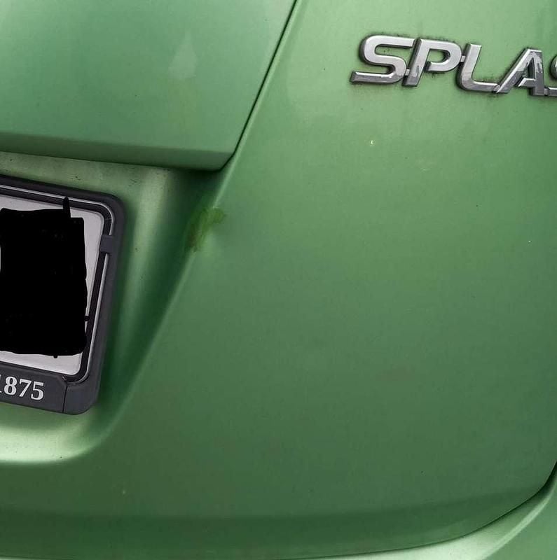 Usado Suzuki Splash Basic 86 HP (63 kW) 2009 Verde Citadino
