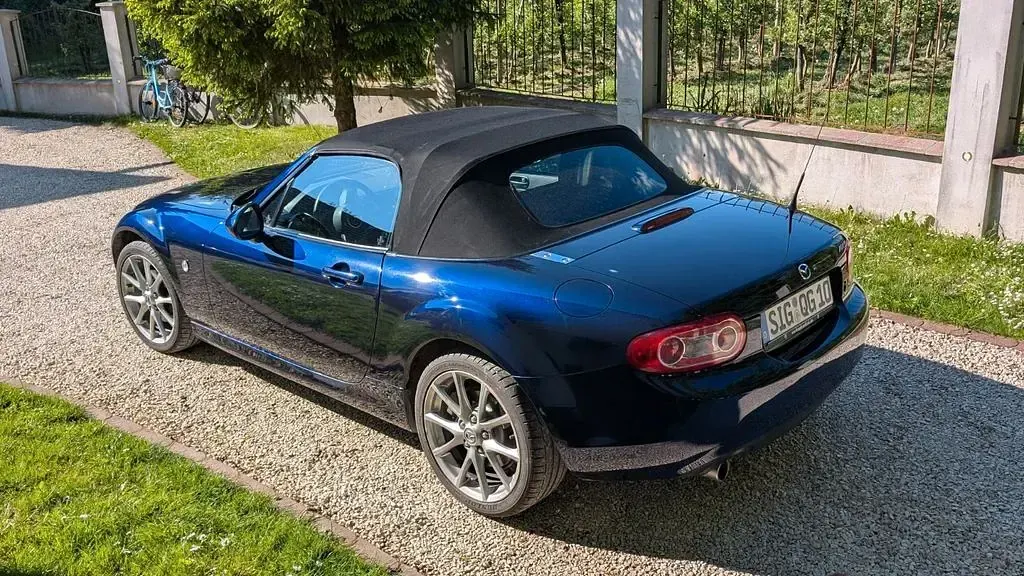Gebraucht Mazda MX5 Center-Line 160 PS (117 kW) 2012 Blau Cabrio