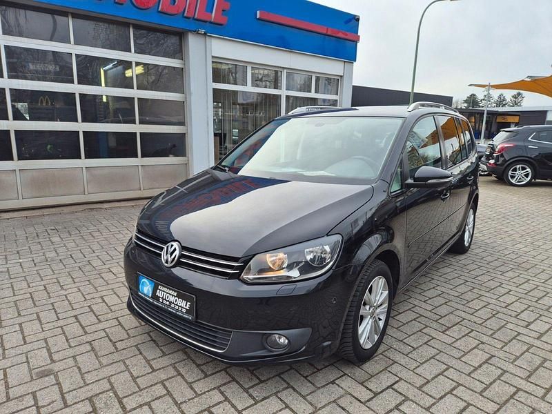 Gebraucht VW Touran Style 105 PS (77 kW) 2012 Schwarz Van / Kleinbus