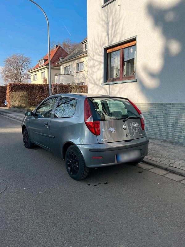 Gebraucht Fiat Punto 60 PS (44 kW) 2005 Grau Kleinwagen