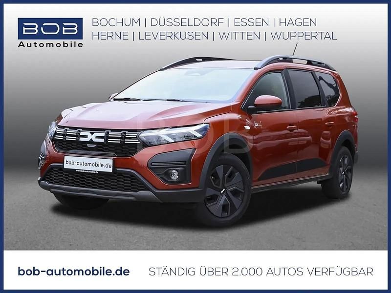Braun Gebraucht 2025 Dacia Jogger Expression Van / Kleinbus | 25.788 € (Fairer Preis) - Bild 1/3