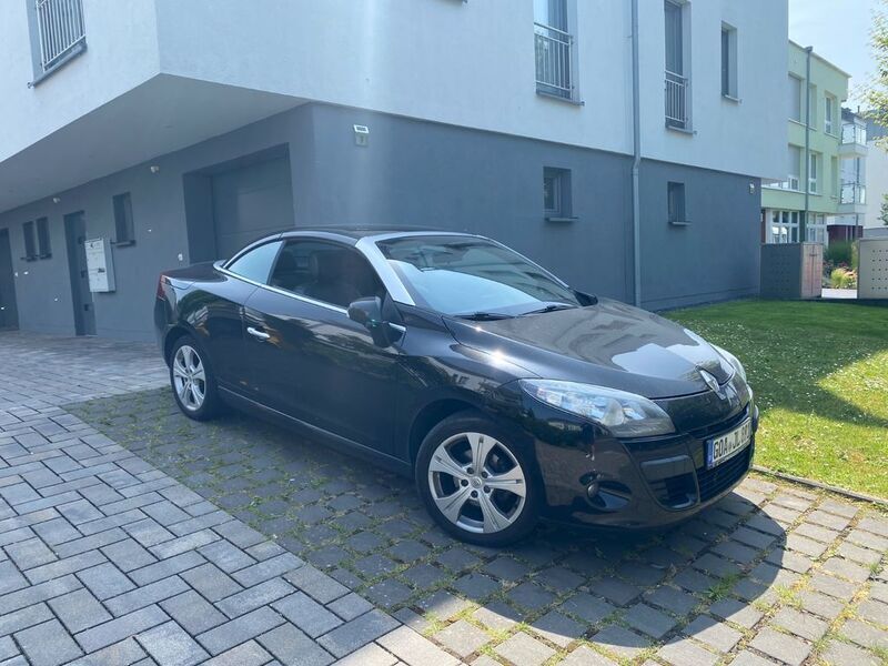 Schwarz Gebraucht 2011 Renault Mégane Cabriolet Dynamique Cabrio | 6.000 € (Fairer Preis) - Bild 1/4