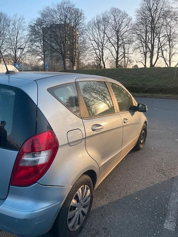 Gebraucht Mercedes A160 82 PS (60 kW) 2008 Silber Kleinwagen