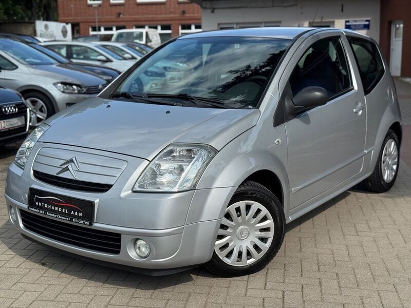Grau Gebraucht 2007 Citroën C2 Comfort Kleinwagen | 3.500 € (Teuer) - Bild 1/4