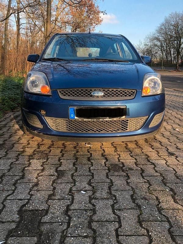 Gebraucht Ford Fiesta Style 69 PS (50 kW) 2008 Blau Limousine