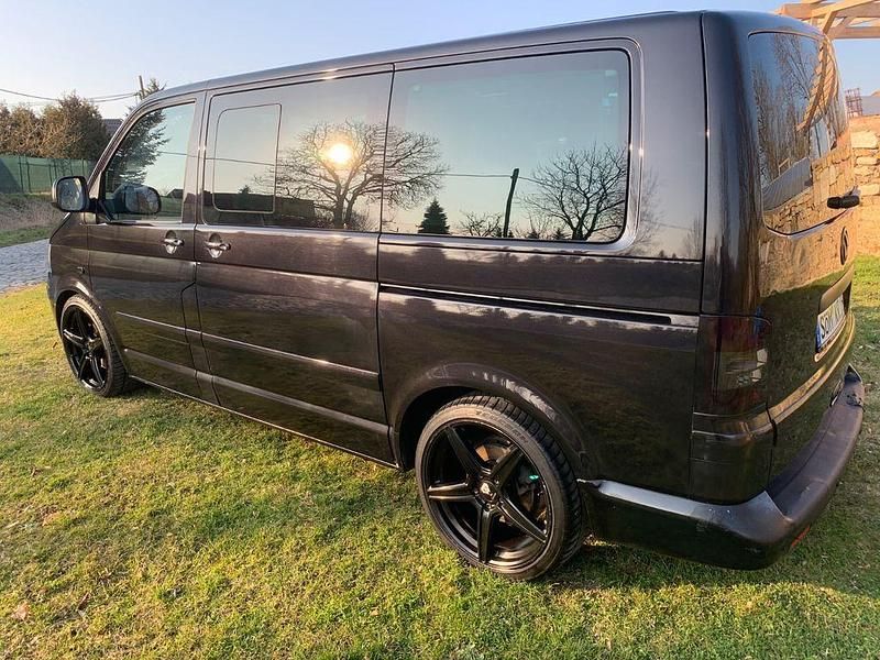 Second-hand VW T5 174 CP (127 kW) 2007 Negru Van