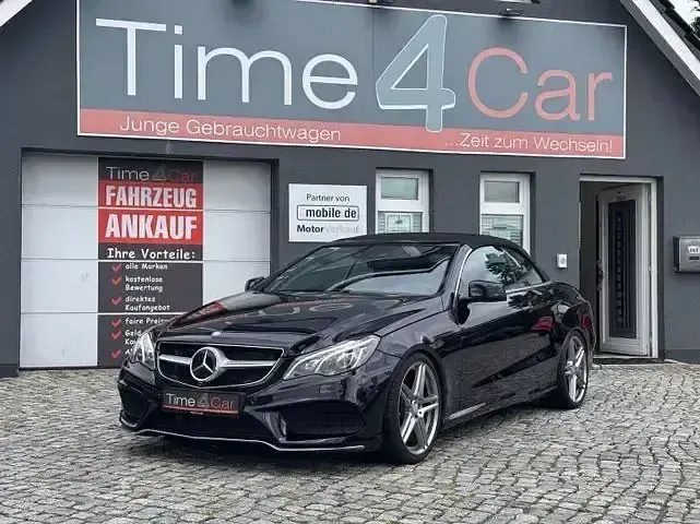 Gebraucht Mercedes E400 AMG 333 PS (244 kW) 2013 Schwarz Cabrio