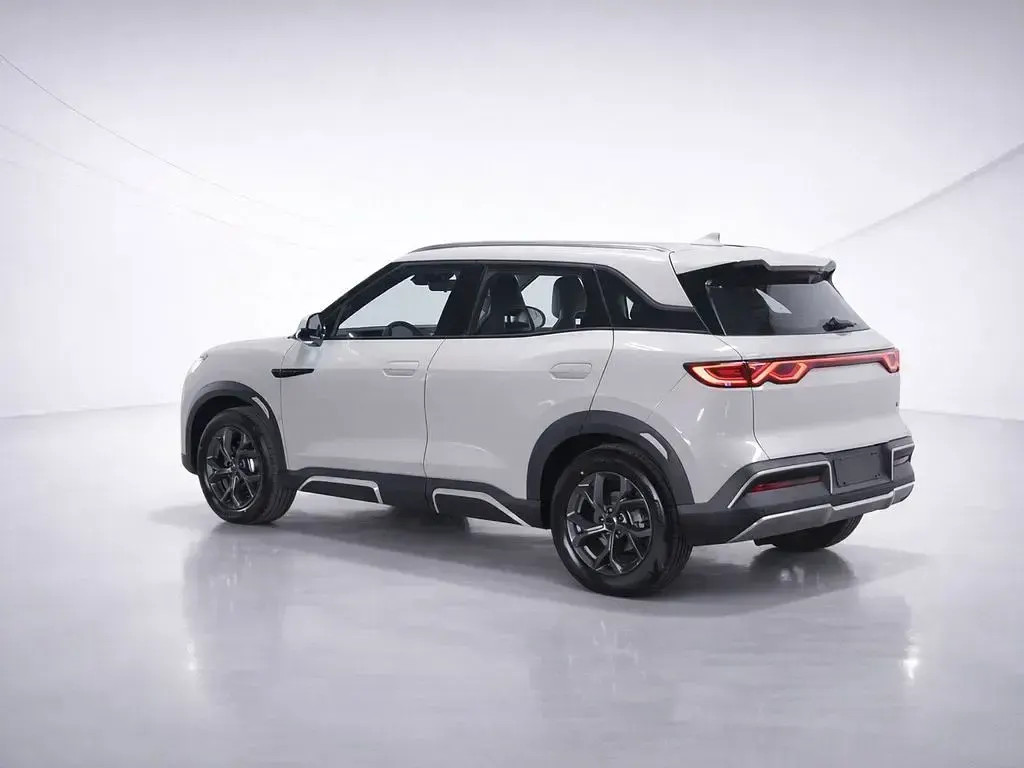 Nuevo BYD Atto 2 Boost 130 kW (177 CV) 2025 Verde SUV
