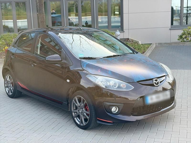 Gebraucht Mazda 2 109 PS (80 kW) 2010 Schwarz Kleinwagen