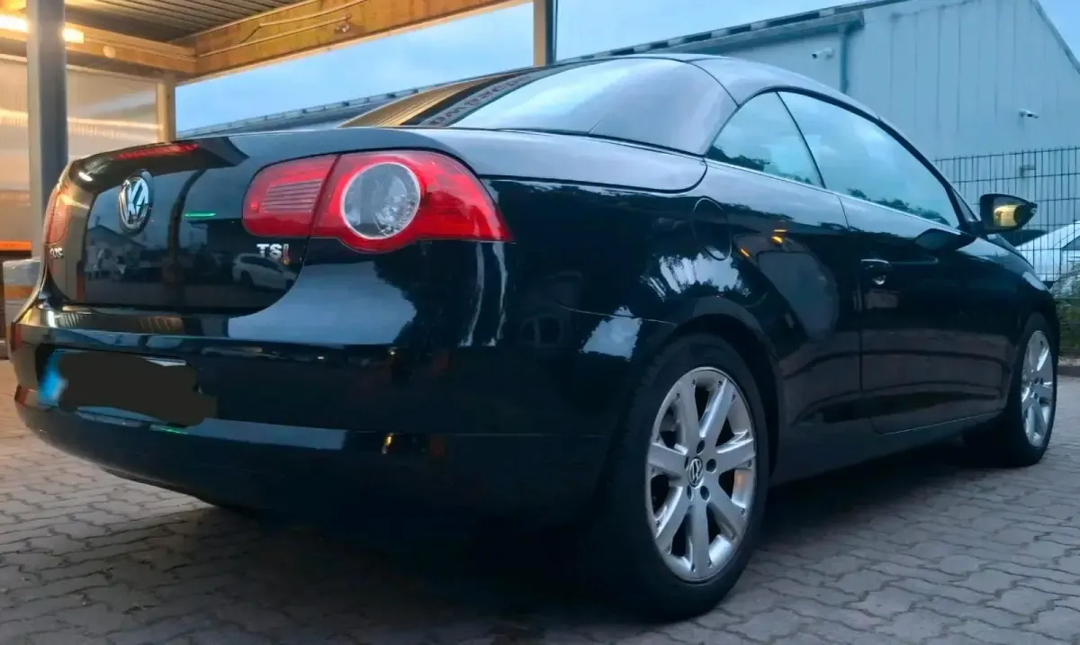 Gebraucht VW Eos 122 PS (89 kW) 2009 Schwarz Cabrio