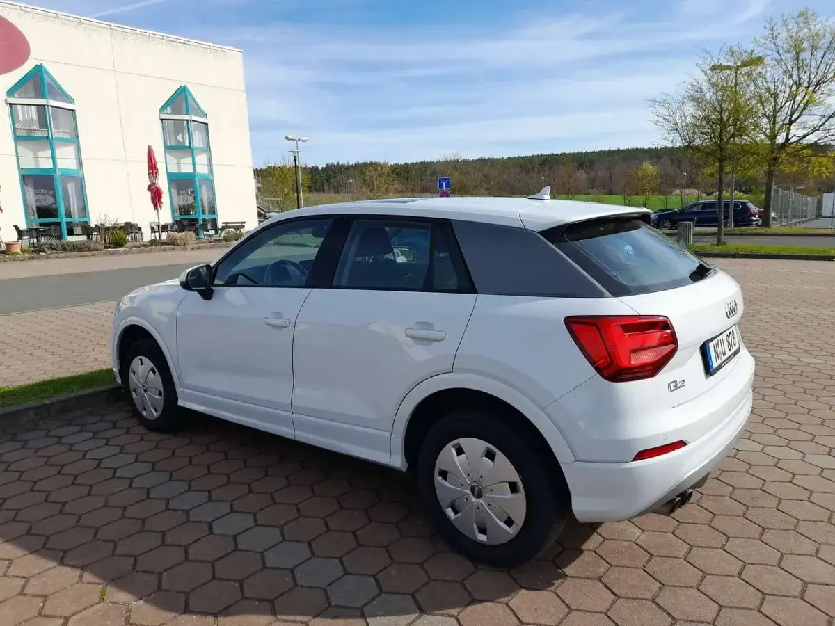 Używany Audi Q2 150 KM (110 kW) 2017 Biały SUV