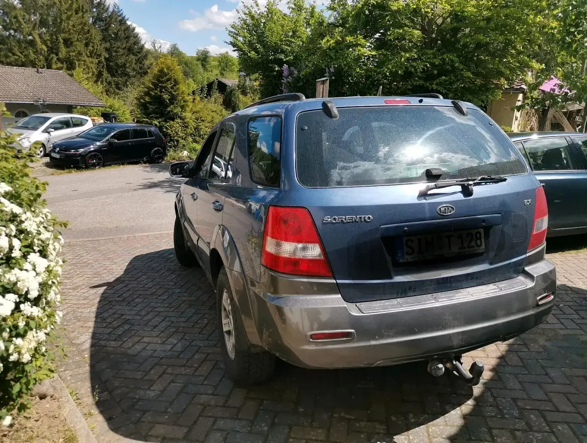 Gebraucht Kia Sorento 196 PS (144 kW) 2003 Blau SUV