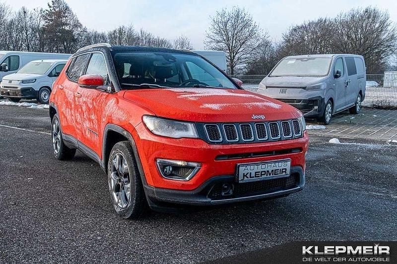 Gebraucht Jeep Compass Limited 140 PS (102 kW) 2019 "spitfire orange/dach ""gloss SUV