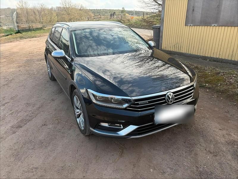 Gebraucht VW Passat Alltrack 190 PS (139 kW) 2018 Schwarz Kombi