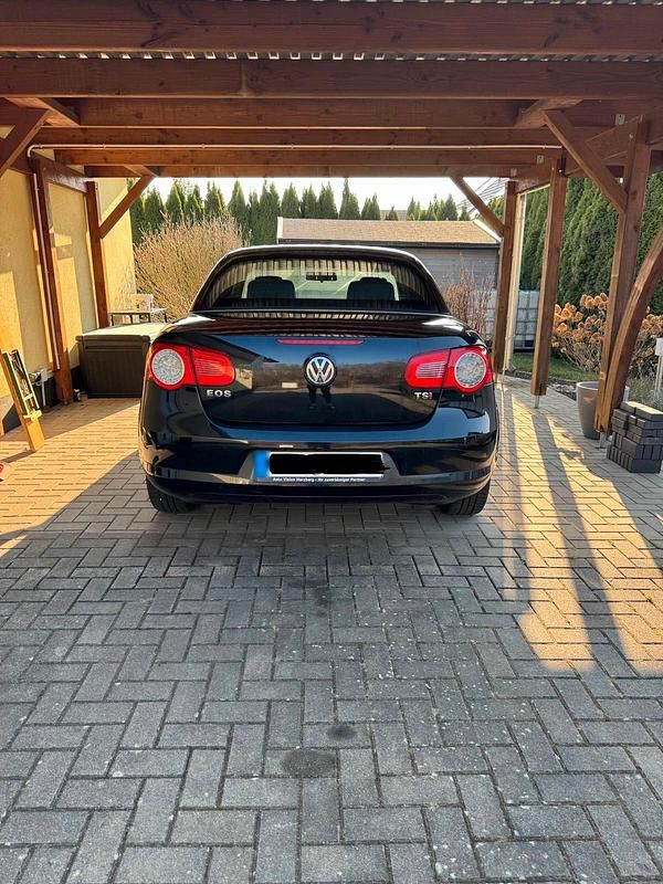 Gebraucht VW Eos 122 PS (89 kW) 2009 Schwarz Cabrio