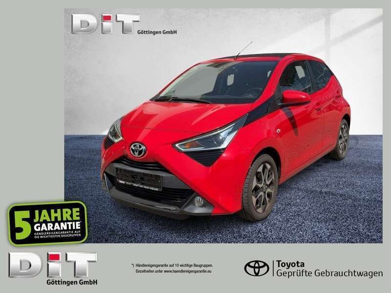 Super red 5 Gebraucht 2021 Toyota Aygo x-sky Kleinwagen | 10.490 € (Fairer Preis) - Bild 1/4