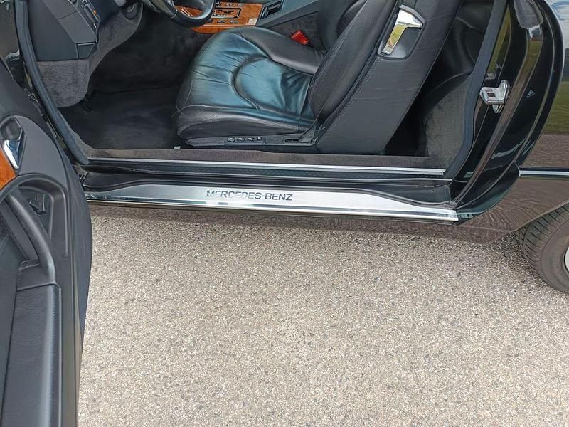 Gebraucht Mercedes SL280 204 PS (150 kW) 1999 Schwarz Cabrio