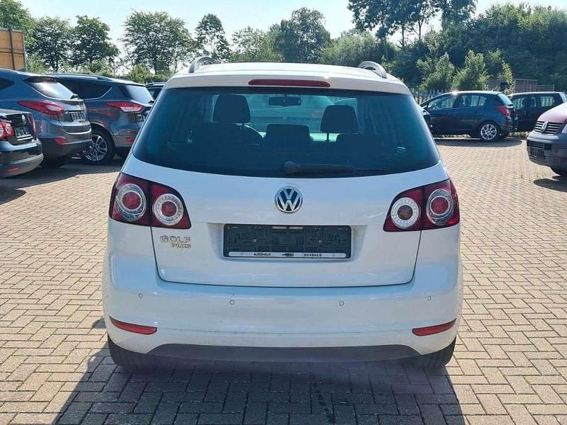 Gebraucht VW Golf VI Team 80 PS (58 kW) 2011 Candyweiß Kleinwagen