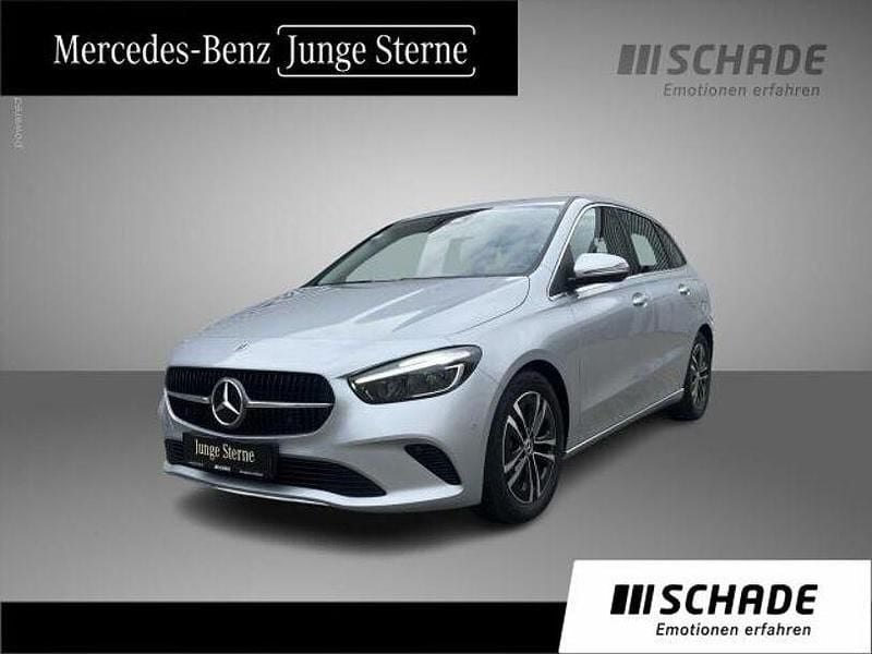Gebraucht Mercedes B180 Progressive 116 PS (85 kW) 2024 Silber Van / Kleinbus