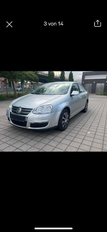 Gebraucht VW Jetta 101 PS (74 kW) 2006 Silber Limousine