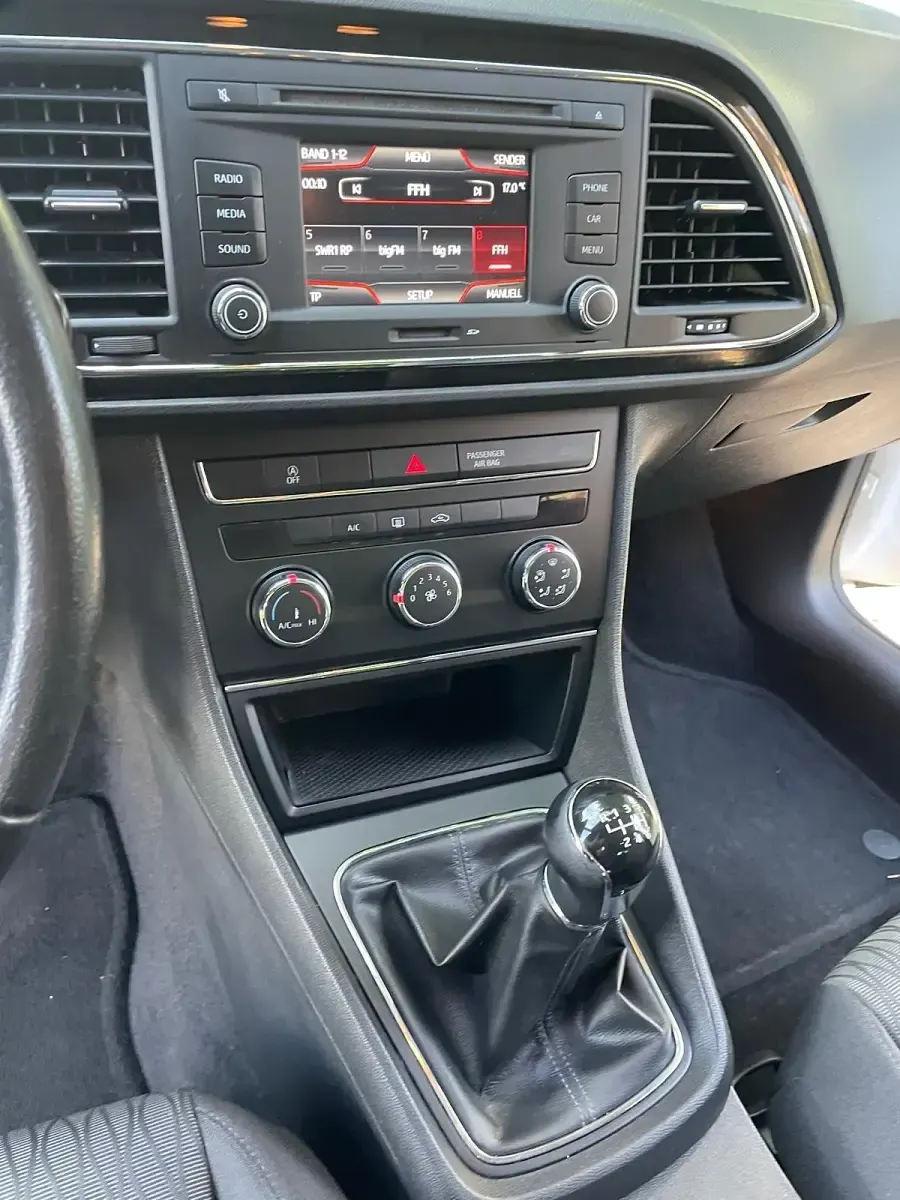 Gebraucht Seat Leon 150 PS (110 kW) 2014 Weiß Kleinwagen