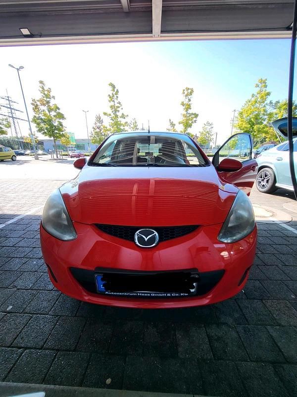 Rot Gebraucht 2009 Mazda 2 Kleinwagen | 3.500 € (Fairer Preis) - Bild 1/4
