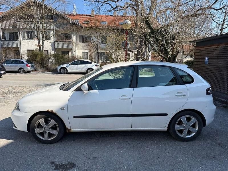 Gebraucht Seat Ibiza 86 PS (63 kW) 2009 Weiß Limousine