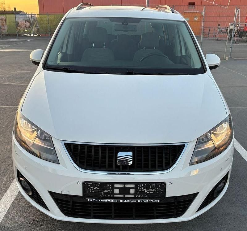 Gebraucht Seat Alhambra Style 140 PS (102 kW) 2013 Weiß Van / Kleinbus