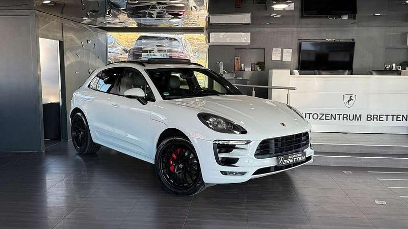 Weiß Gebraucht 2017 Porsche Macan GTS Sport SUV | 41.900 € (Fairer Preis) - Bild 1/3