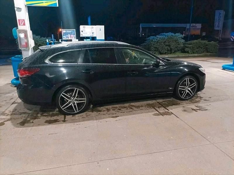 Second-hand Mazda 6 150 CP (110 kW) 2016 Negru Break