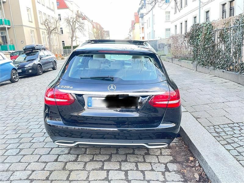 Gebraucht Mercedes C220 170 PS (125 kW) 2017 Schwarz Kombi