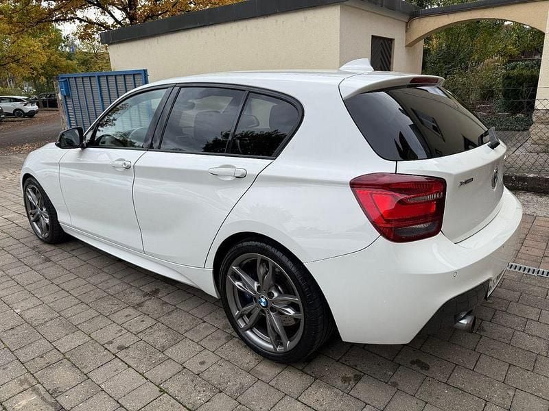 Gebraucht BMW M135 Performance 320 PS (235 kW) 2013 Weiß Kleinwagen