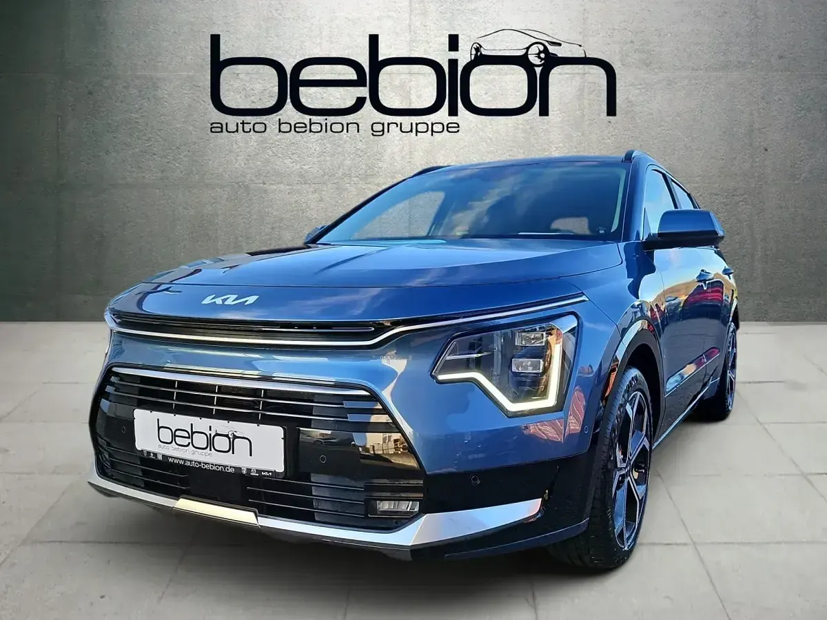 Gebraucht Kia Niro Spirit 141 PS (103 kW) 2024 Blau SUV