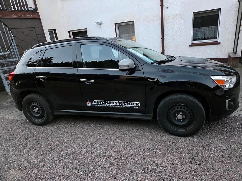 Gebraucht Mitsubishi ASX 155 PS (114 kW) 2014 Schwarz SUV