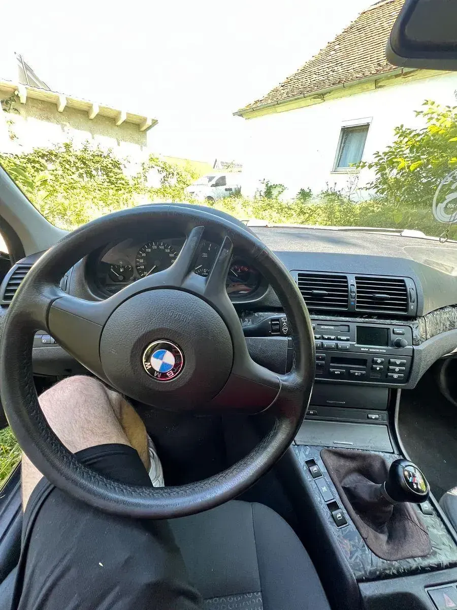 Gebraucht BMW 318 Performance 143 PS (105 kW) 2004 Schwarz Limousine