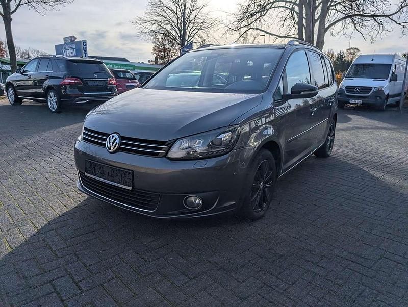 Gebraucht VW Touran Style 105 PS (77 kW) 2012 Pepper grey metallic Van / Kleinbus