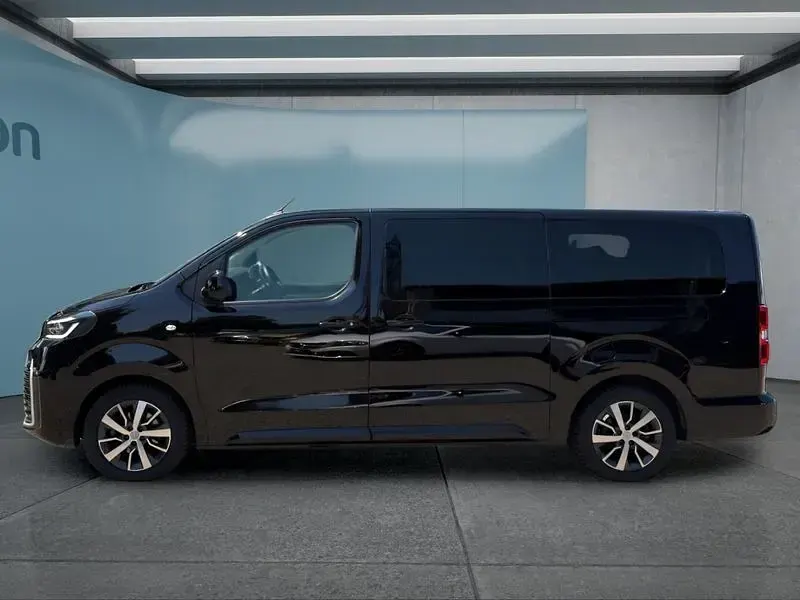 Gebraucht Toyota Proace Verso 178 PS (130 kW) 2025 Schwarz Kombi