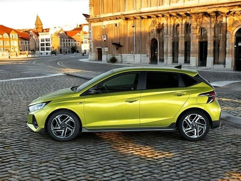Gebraucht Hyundai i20 Select 79 PS (58 kW) 2025 Grün Kleinwagen