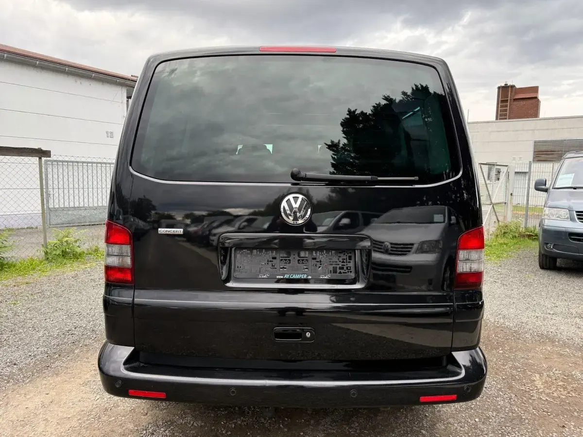 Gebraucht VW Multivan Highline 131 PS (96 kW) 2008 Schwarz Van / Kleinbus