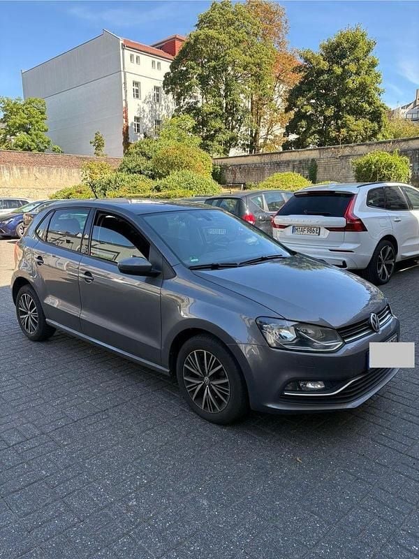 Grau Gebraucht 2017 VW Polo Allstar Kleinwagen | 8.700 € (Fairer Preis) - Bild 1/4