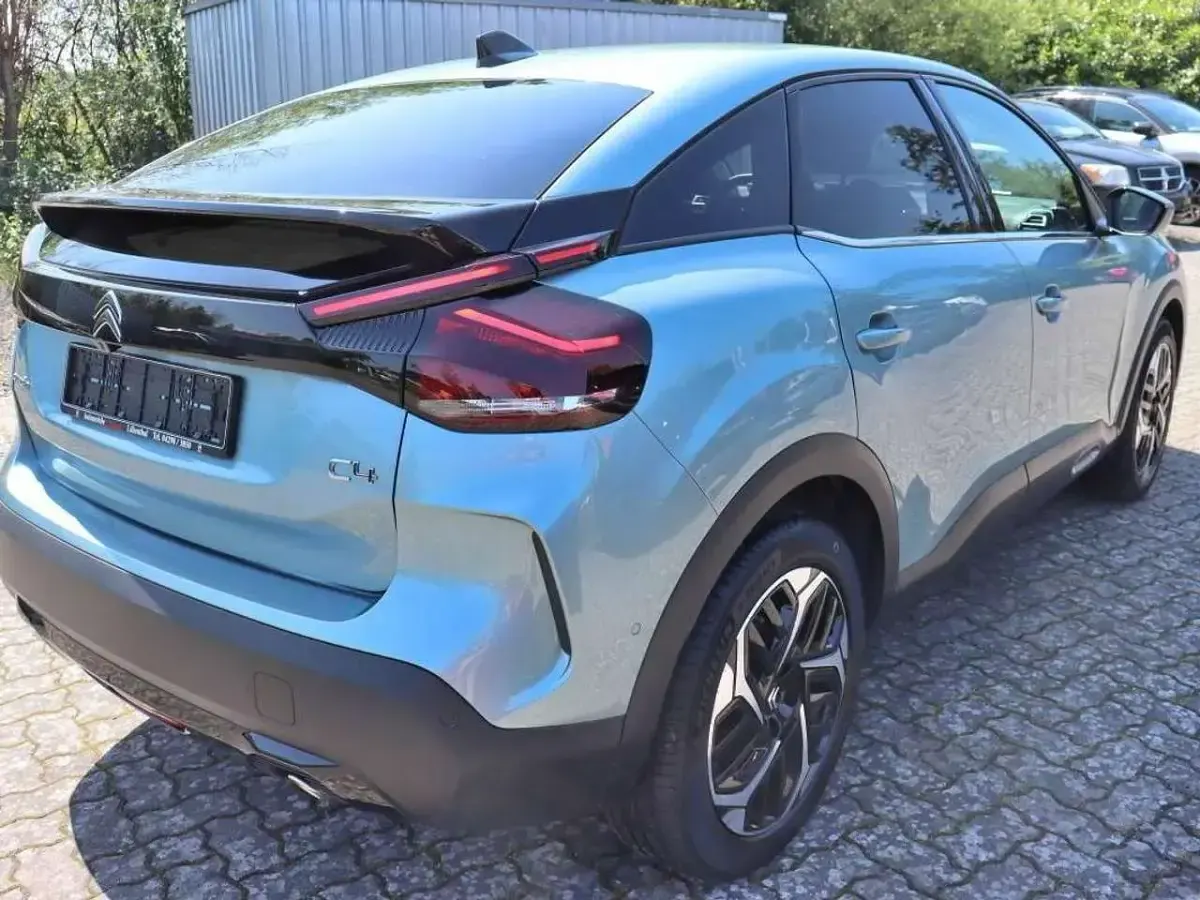 Gebraucht Citroën C4 PureTech 131 PS (96 kW) 2023 Island blau SUV