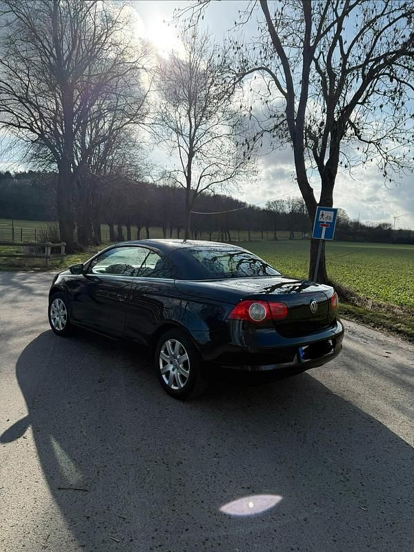 Gebraucht VW Eos 122 PS (89 kW) 2009 Schwarz Cabrio