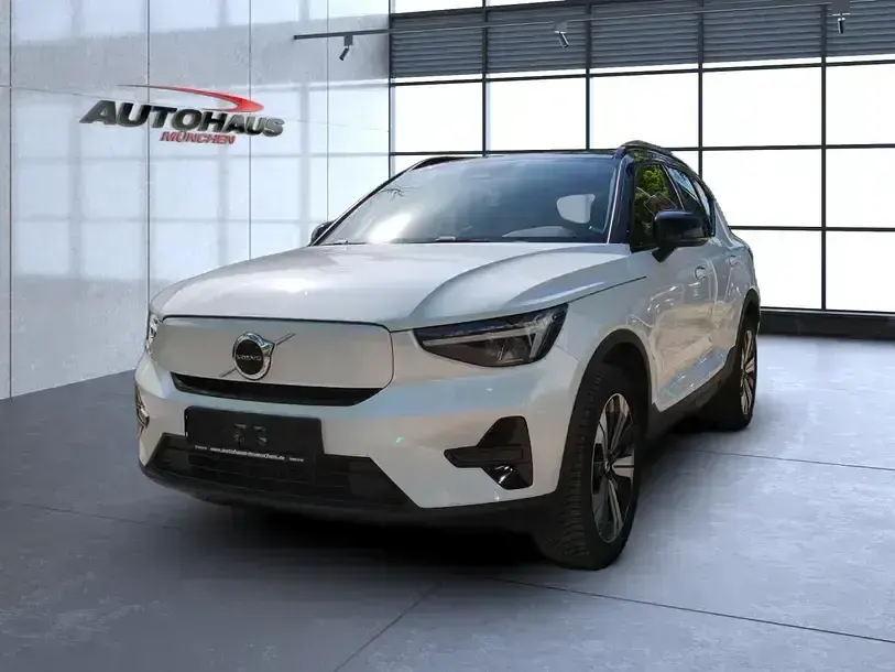 Gebraucht Volvo XC40 Plus 185 kW (252 PS) 2023 Weiß SUV